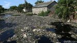 Penampakan Sungai Sampah di Tarumajaya Bekasi dari Langit