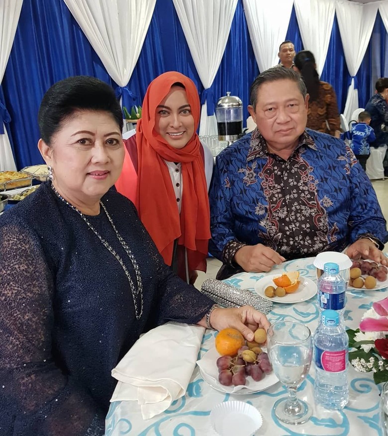 Jane Shalimar Kenang Tradisi Ucapan Selamat Ultah dari Ibu Ani