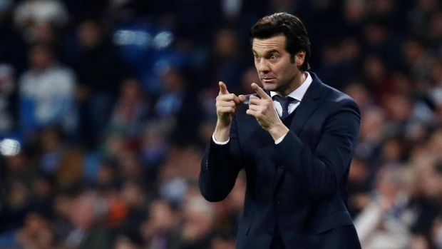 Santiago Solari belum mampu menyelamatkan Real Madrid dari keterpurukan. (