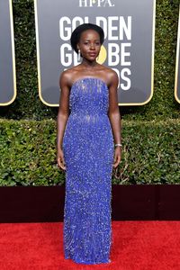 Sepatu Cantik Lupita Nyong'o di Golden Globes Hanya Rp 600 Ribuan