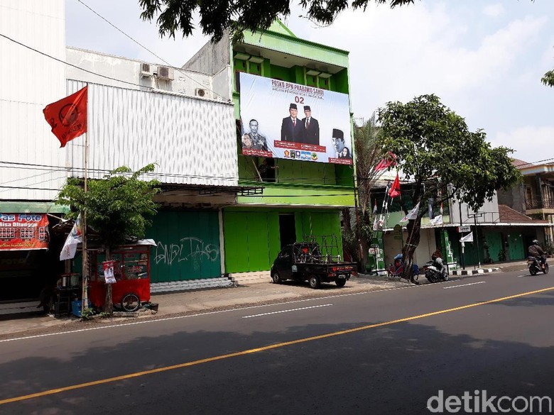 Satu Lagi Posko Prabowo Didirikan Dekat Rumah Jokowi di Solo