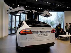 Elon Musk Bangun Pabrik Tesla Rp 28 Triliun di China