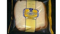  Kalau Vanessa yang ini bisa dinego harganya. Nggak sampai Rp 80 juta. Tapi dalam bentuk roti ya. Foto: instagram/twitter