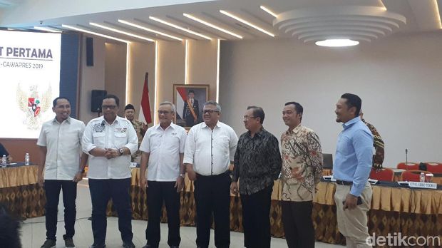  KPU menggelar pertemuan dengan timses paslon capres-cawapres membahas persiapan debat pertama, Kamis (7/1/2019)