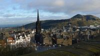 Kota Edinburgh (Titry Frilyani/d'Traveler)