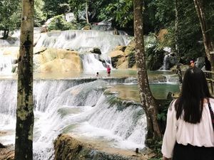 Parah! Ada 100 Kg Sampah Plastik di Lokasi Wisata Air Terjun Moramo