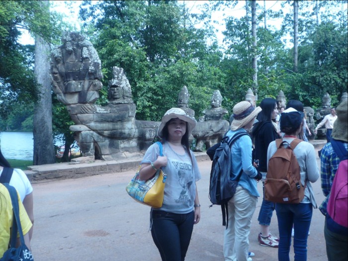 Tips Tetap Ramping di Usia Kepala Empat ala Yangthi Oktavia