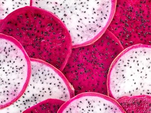 Heboh Kabar Buah Naga Dibuang Ke Sungai, Padahal Bisa Dibuat Obat Jerawat