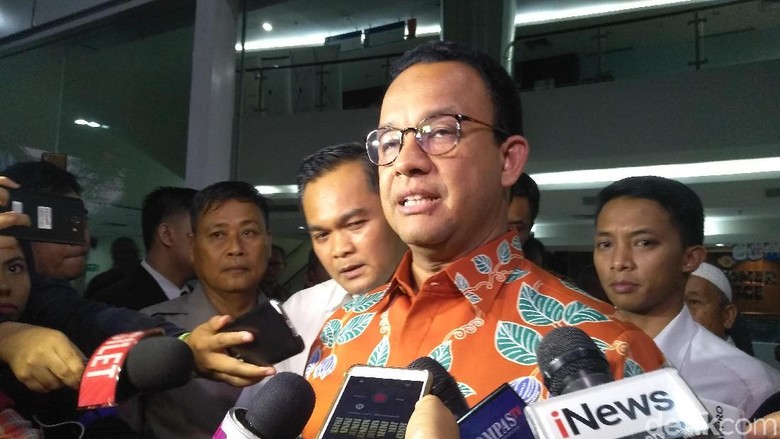 Bawaslu Bogor Hentikan Laporan soal Pose Dua Jari Anies Bawaslu Bogor Hentikan Laporan soal Pose Dua Jari Anies