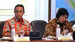 Gaya Serius Tapi Santai Ala Anies Baswedan Saat Rapat dengan Jokowi