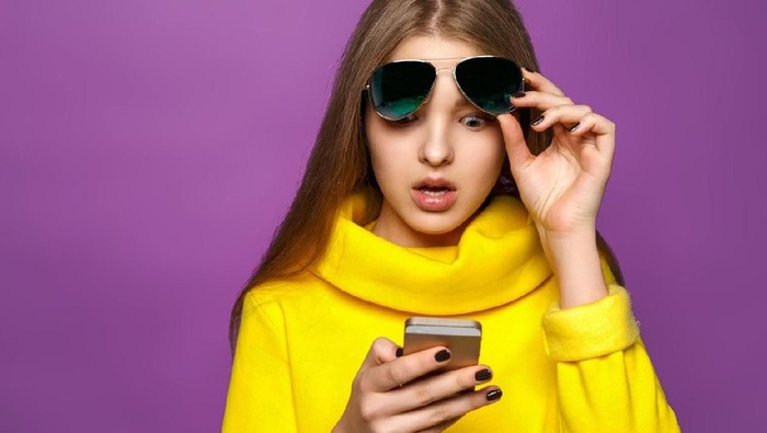 Ilustrasi simpati seseorang dimanfaatkan untuk menipu. Foto: iStock Ilustrasi simpati seseorang dimanfaatkan untuk menipu. Foto: iStock