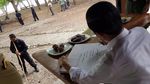 9 Momen Jokowi Menikmati Makanan Ndeso Asli Indonesia