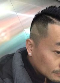 Pria Ini Minta Potongan Rambut Seperti di Internet Pria Ini Minta Potongan Rambut Seperti di Internet