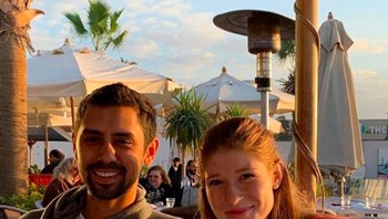 Nayel Nassar yang berusia 27 tahun dan Jenniger Gates yang berumur 22 tahun, kabarnya sudah sekitar 2 tahun menjalin hubungan asmara. Ini adalah salah satu foto terbaru mereka yang dipajang Nayel pada akun Instagram-nya. Foto: Instagram