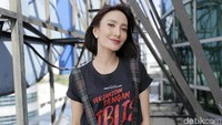 Artika Sari Devi bermain dalam sebuah film horor bertajuk Perjanjian dengan Iblis. Ia berperan sebagai Rengganis, salah satu tokoh kunci di film itu.  Foto: Asep Syaifullah/detikHOT