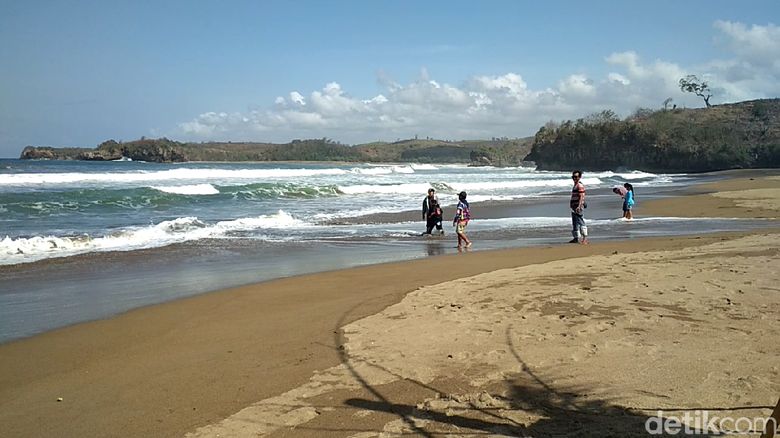 Pantai Serang Blitar Pantai Serang Blitar