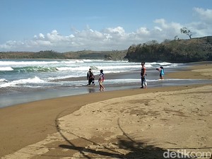 Deretan Pantai di Blitar, Tempat Indah yang Tak Kalah dengan Bali