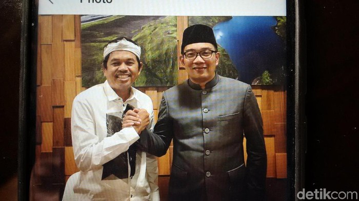 Ridwan Kamil dan dedi mulyadi