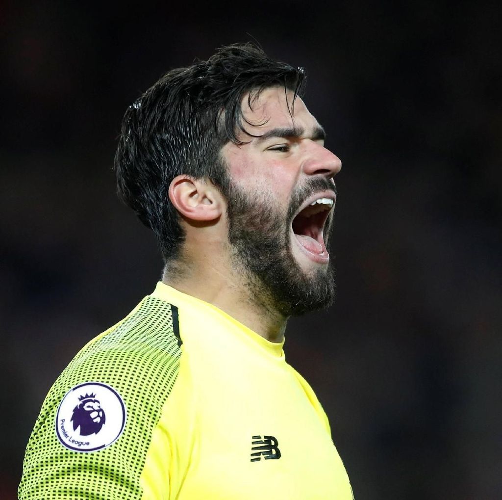 Soal Blunder Karius, Alisson: Itu Bisa Saja Menimpaku