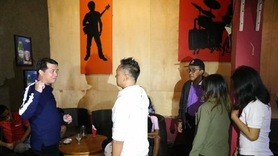 Bupati Klungkung Sidak dan Tutup Cafe Remang-remang