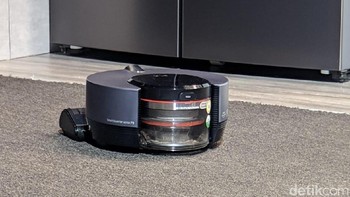 Robot penghisap debu. (Foto: Adi Fida Rahman/detikINET)