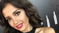 DJ Elly G dijuluki sebagai salah satu Dj paling terseksi di dunia. Wanita cantik ini juga pernah menjadi finalis kontes Miss Ukraina (djelly_g/Instagram)