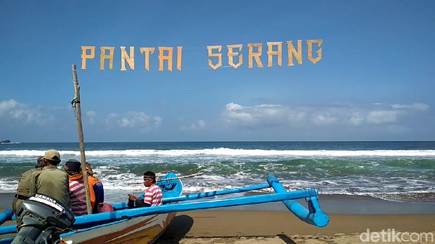 Pantai Serang Blitar