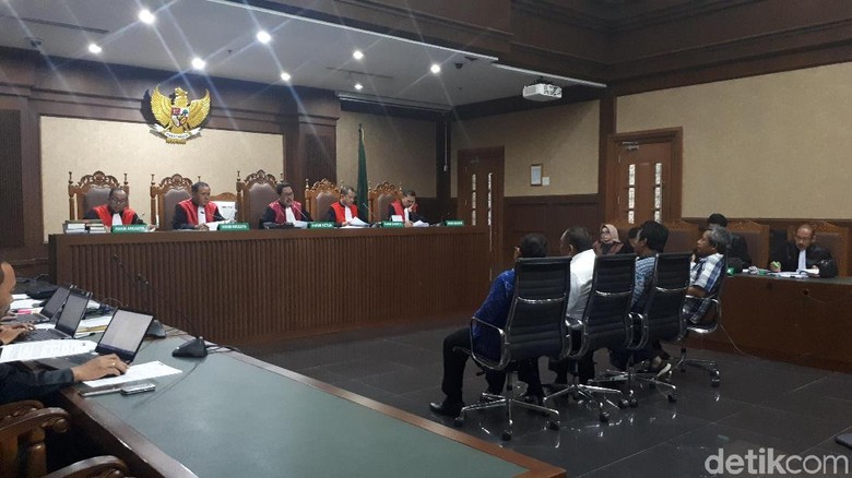 Wasekjen Golkar Akui Balikin Duit Munaslub dari Eni Saragih ke KPK Wasekjen Golkar Akui Balikin Duit Munaslub dari Eni Saragih ke KPK