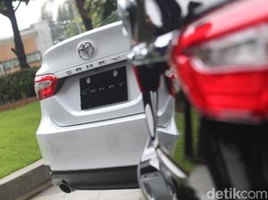 Toyota Camry Nggak Cuma Buat Menteri Kok!