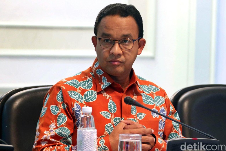 Banjir Jakarta di Mata Anies, Realita Beda dengan Dunia Maya Banjir Jakarta di Mata Anies, Realita Beda dengan Dunia Maya