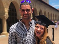 Putri Bill Gates Rajin Pamer Kemesraan dengan Pacar Arabnya