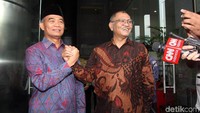 Menteri Pendidikan (Mendikbud) Muhadjir Effendy mengunjungi gedung KPK, Jakarta, Selasa (8/1/2019).