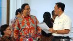 Gaya Serius Tapi Santai Ala Anies Baswedan Saat Rapat dengan Jokowi
