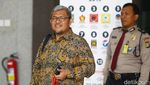 Ekspresi Aher Saat Akhirnya Penuhi Panggilan KPK