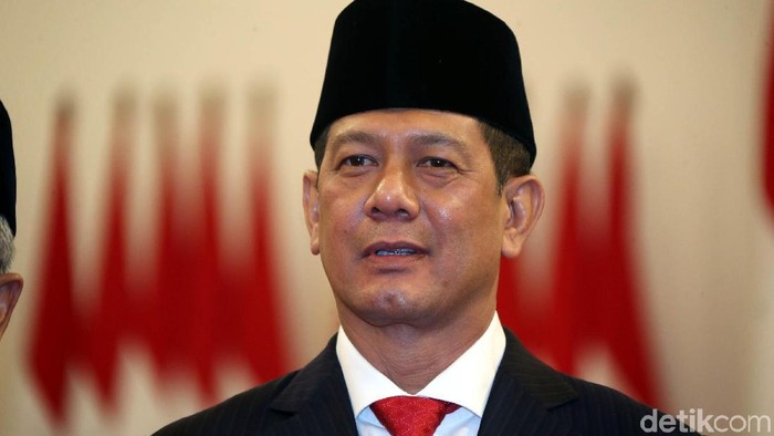 Letjen Doni Monardo resmi dilantik sebagai Kepala Badan Nasional Penanggulangan Bencana (BNPB). Doni dilantik langsung oleh Presiden Joko Widodo (Jokowi).