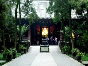 Potret Kelenteng Paling Cantik di Chengdu