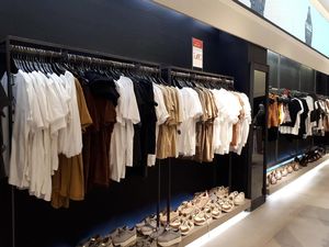 Zara Diskon Hingga 50%, T-shirt Mulai dari Rp 89 Ribu
