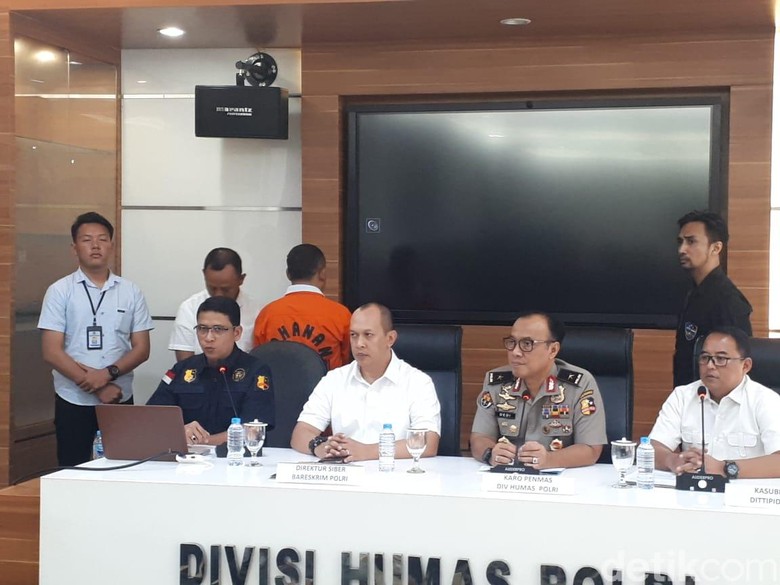 Bagus Bawana Kreator Hoax Surat Suara Tercoblos Ditangkap di Sragen Bagus Bawana Kreator Hoax Surat Suara Tercoblos Ditangkap di Sragen