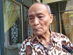Soal Penyitaan Buku PKI, Buya Syafii: Pembodohan! Aparat Harus Cerdas
