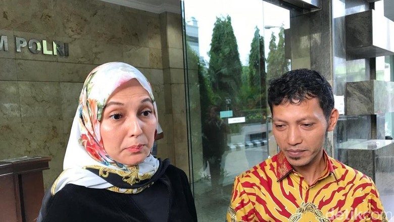 Andi Arief Polisikan Komisioner KPU dan PSI soal Pencemaran Nama Baik Andi Arief Polisikan Komisioner KPU dan PSI soal Pencemaran Nama Baik