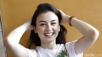 Kimberly Ryder memberikan komentar terkait tarif Rp 80 juta yang tengah ramai. Menurutnya uang tersebut terlalu murah untuk harga diri seorang wanita.  Foto: Palevi/detikHOT