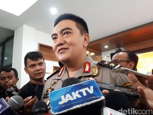 Polri Akan Bubarkan Kerumunan untuk Cegah Corona: Bila Perlu dengan Tegas