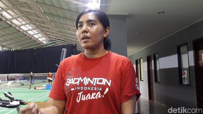 Nitya Maheswari tengah menjajal dunia kepelatihan bulutangkis (Mercy Raya/detikSport) Nitya Maheswari tengah menjajal dunia kepelatihan bulutangkis (Mercy Raya/detikSport)
