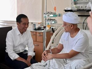 Anak Ustaz Arifin Ilham Ucapkan Terima Kasih ke Jokowi, Jelaskan soal Foto