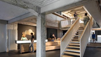 Suasana lobinya yang menyenangkan. Soundcloud berdiri pada tahun 2007. Foto: Office Lovin