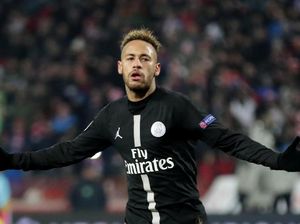 Neymar: Tonton MMA Saja jika Suka Saya Dijegal
