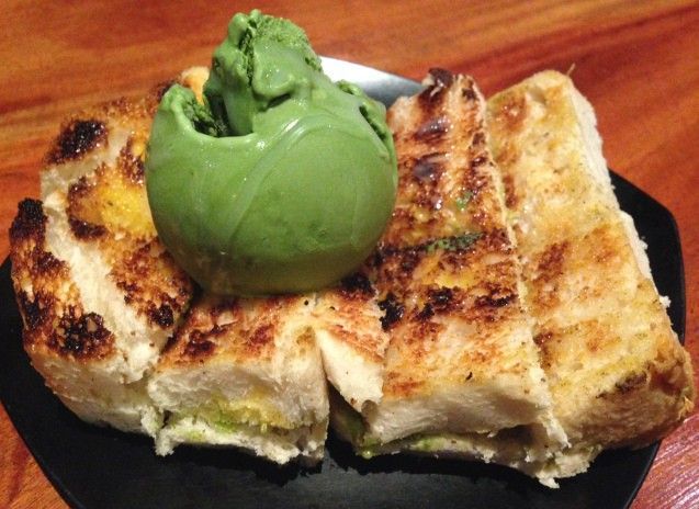 roti bakar enak