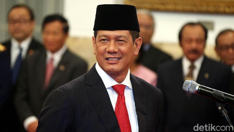 Letjen Doni Monardo Akhirnya Dilantik Jokowi Letjen Doni Monardo Akhirnya Dilantik Jokowi