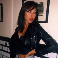 Sudah jelas bahwa hidungnya sudah disempurnakan dengan rhinoplasty. Terutama ujung hidungnya yang dulu agak bengkak, kini telah mengecil, kata Dr. Randal. Foto: Instagram (@ londonshaygoheen)