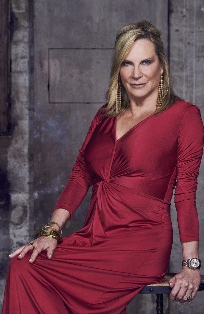 Skye sudah merasa dekat dengan kehidupan orang-orang miskin. Ia pun setuju ketika stasiun TV SBS mengajaknya untuk melakukan eksperimen menjadi gelandangan dalam reality show Filthy Rich & Homeless. Foto: dok. SBS